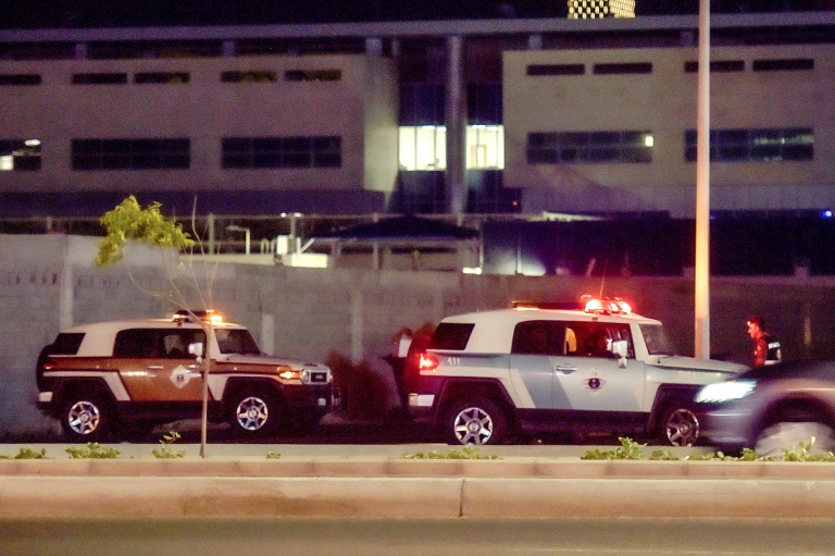  Guard, gunman dead in shooting at US consulate in Saudi