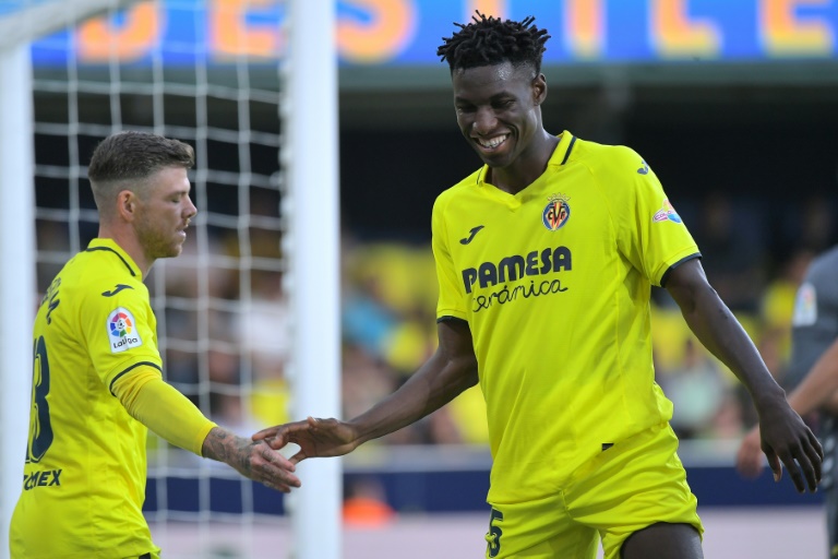  Chelsea swoop for Jackson from Villarreal