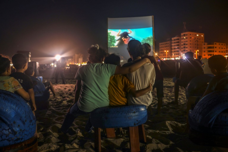  Gaza open-air cinema a breath of fresh air for Palestinians