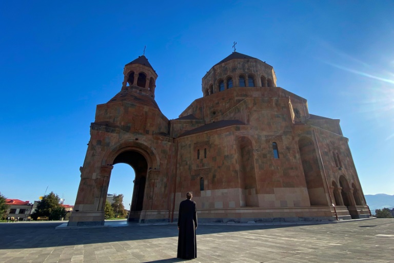  Third of Karabakh population flees Azerbaijan’s control