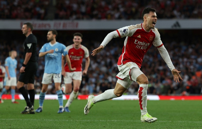  Martinelli strikes late as Arsenal end City curse