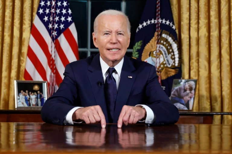  Biden requests $106 bln package, including Ukraine, Israel funds