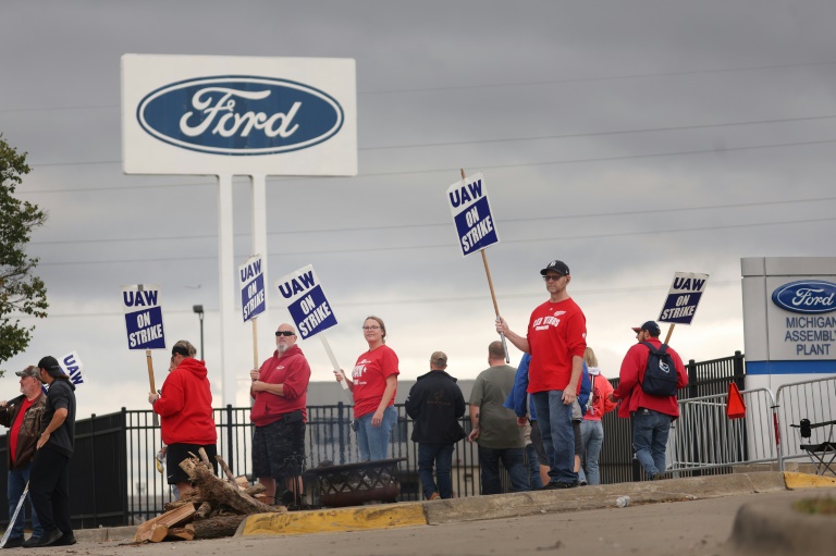  Ford estimates US strike impact at $1.3 bn