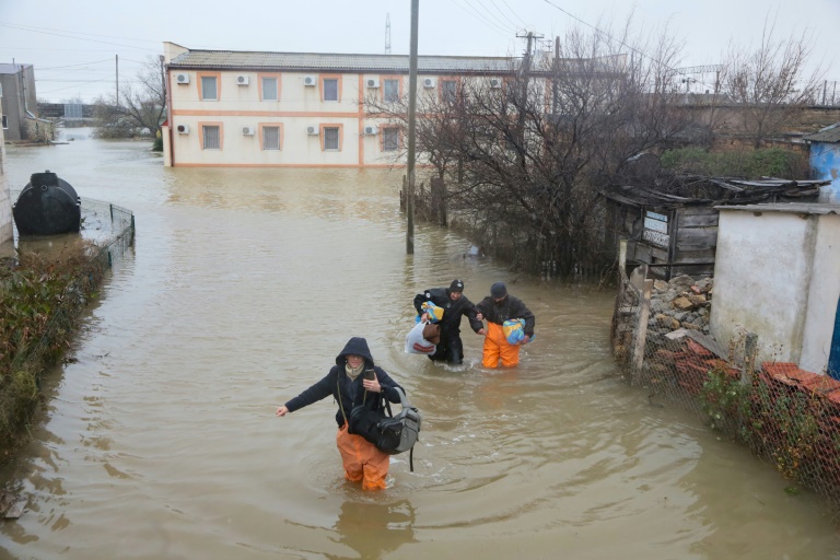  Deadly storm cuts power to nearly 2 mn people in Russia, Ukraine