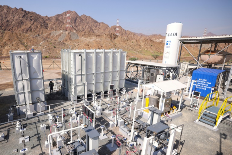  UAE to pump CO2 into rock as carbon capture debate rages