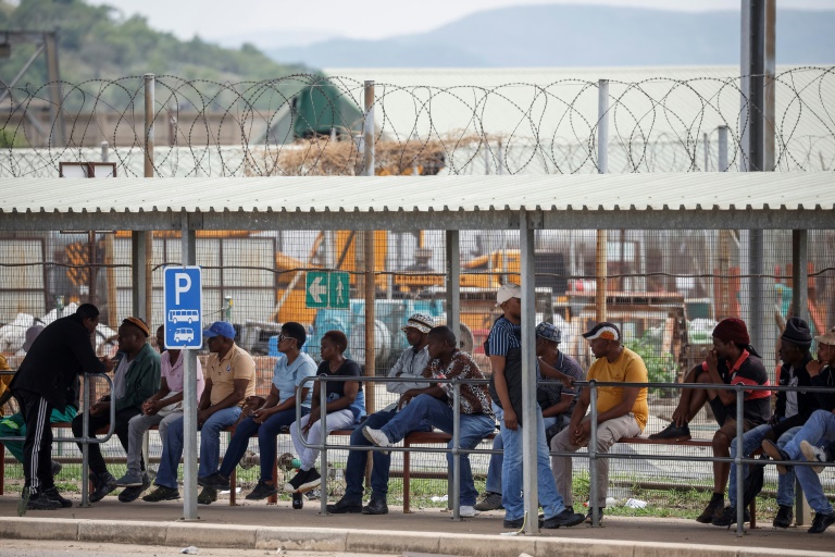  Fears for miners on second day of S.Africa underground protest