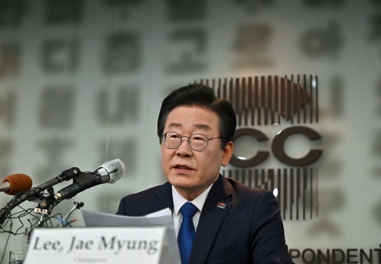  S. Korean opposition leader ‘could have been killed’ by knife attack