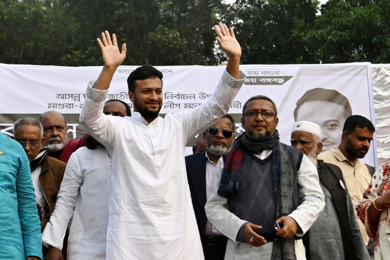  Bangladesh cricket captain Shakib wins parliament seat