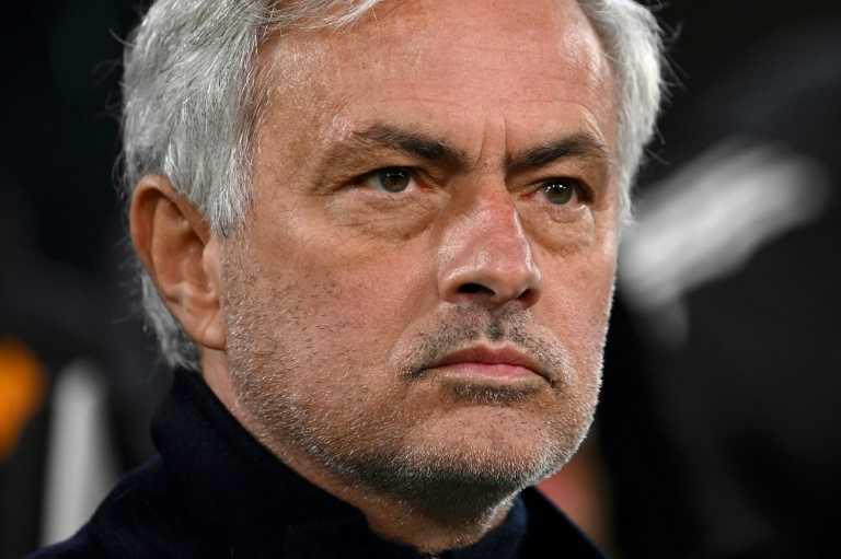  Mourinho sacked by Roma