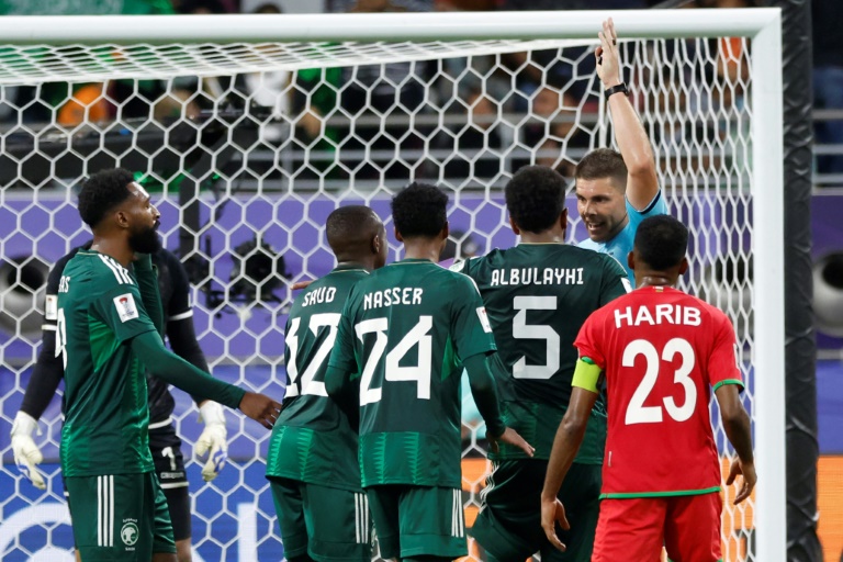  VAR drama as Saudi Arabia roar back to beat Oman at Asian Cup