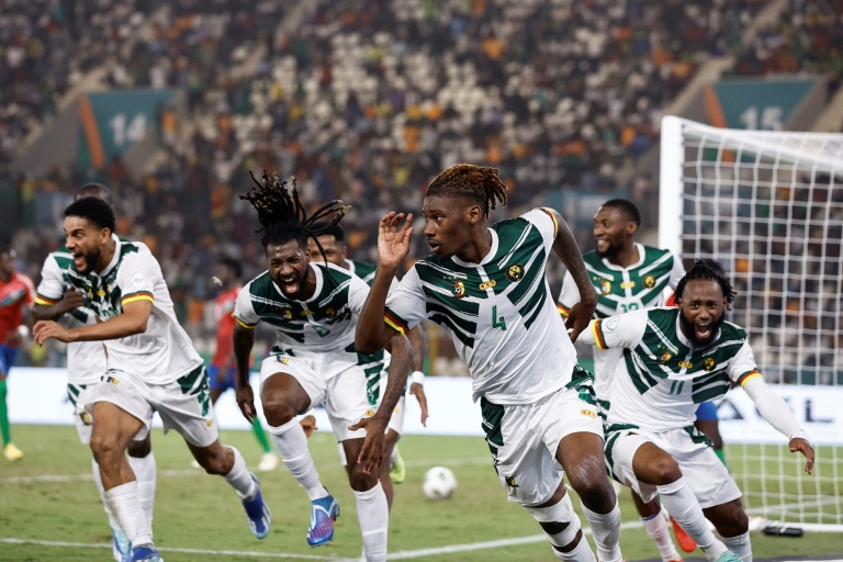  Late drama as Cameroon advance to last 16 and Ghana go out