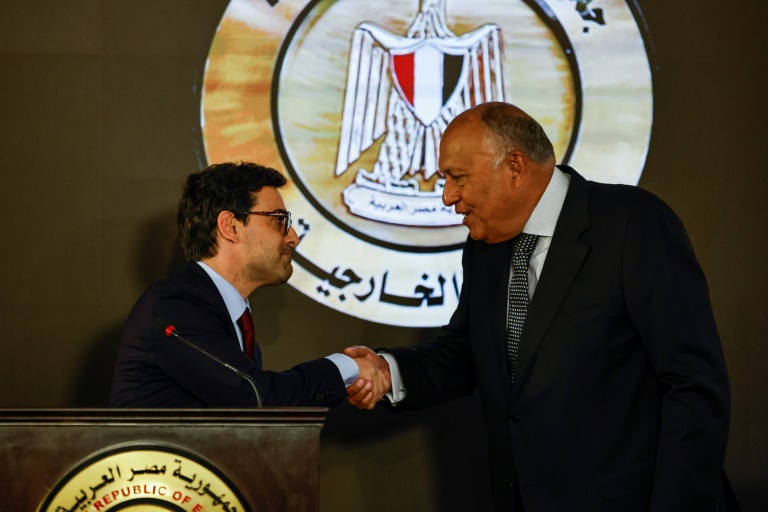  French foreign minister rejects ‘forced displacement’ of Gazans to Egypt