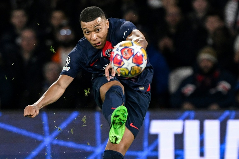  Potential Mbappe arrival excites Madrid fans after PSG decision