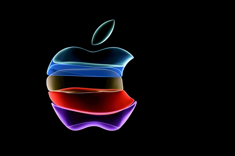  Apple abandons electric car plans: media