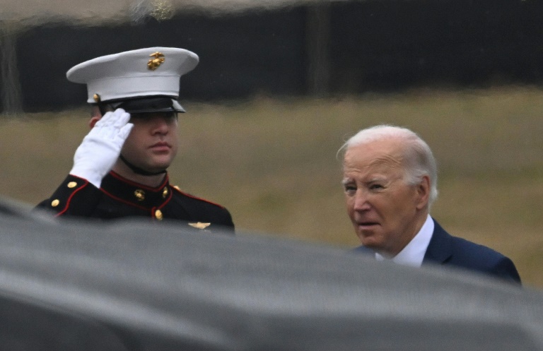  Biden, 81, undergoes annual medical exam