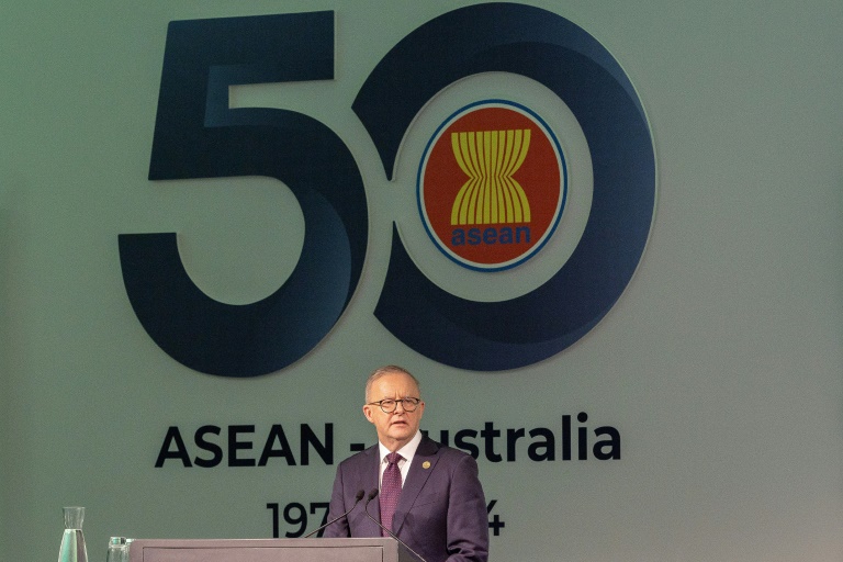  Trade, submarines feature at ASEAN talks in Australia