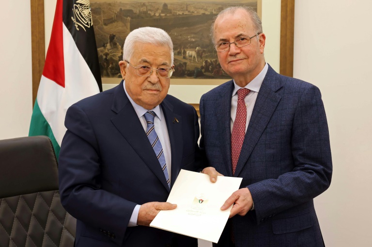  Palestinian leader names adviser Mohammed Mustafa as PM