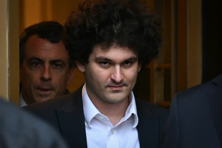  Prosecutors urge 40-50 years for crypto fraudster Bankman-Fried