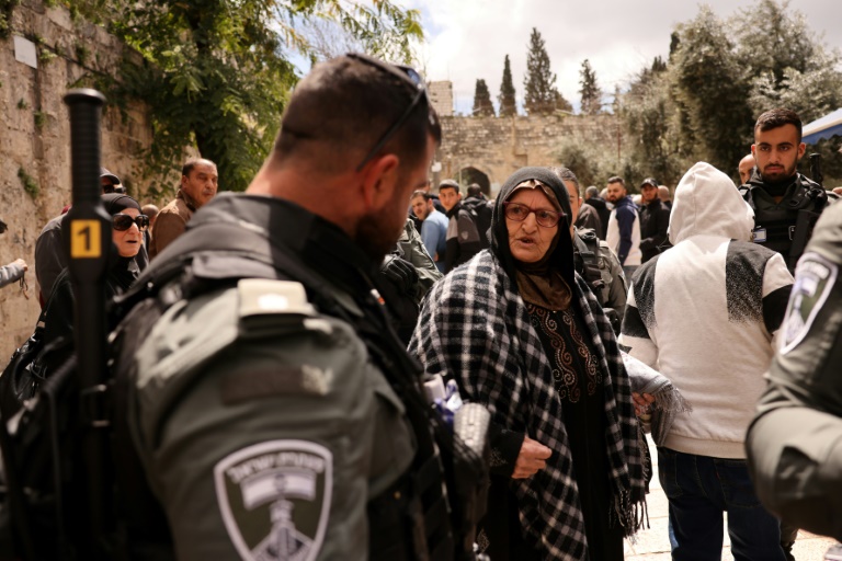  Ramadan prayer at Jerusalem’s Al-Aqsa under the shadow of Gaza war