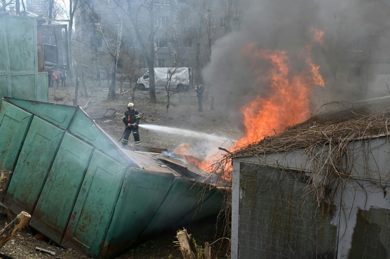  Russia attacks Ukraine energy sites, Kharkiv overnight