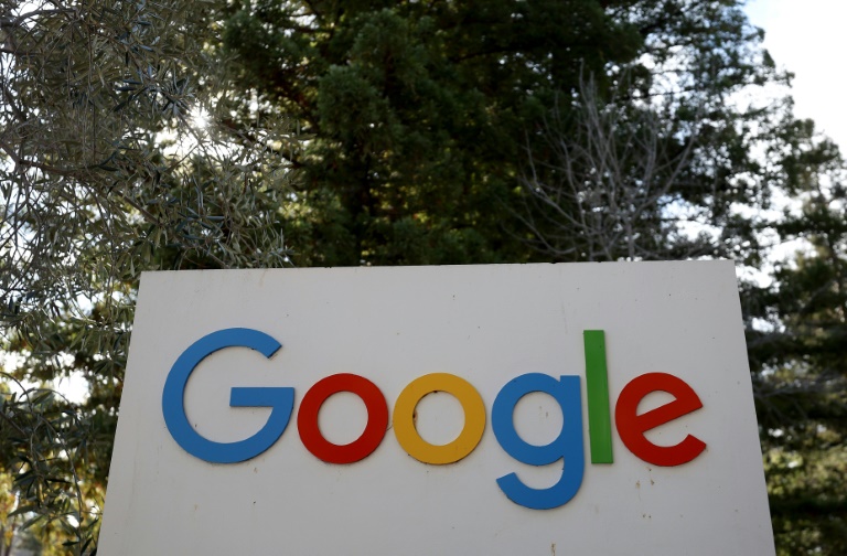  Google yanks California news sites over proposed law