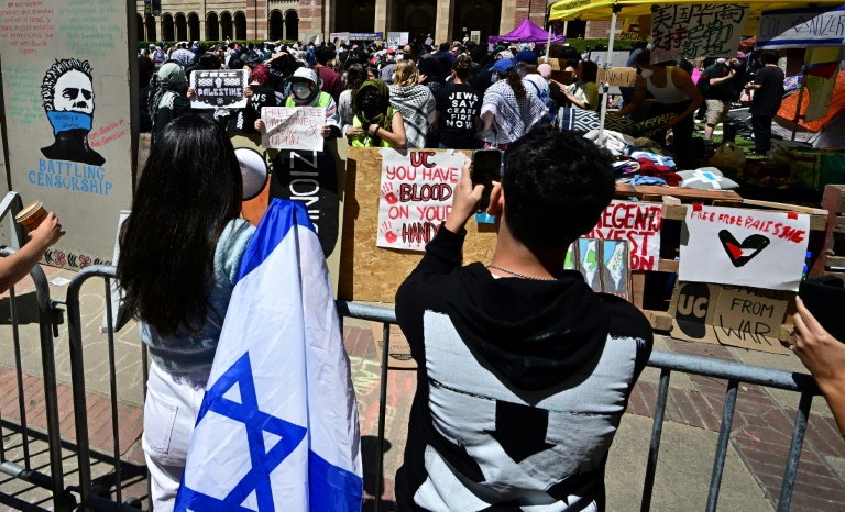  Police detain 100 as pro-Palestinian camp cleared at US university