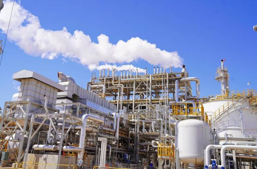  Iraqi government, Honeywell discuss completing the Basra Refinery