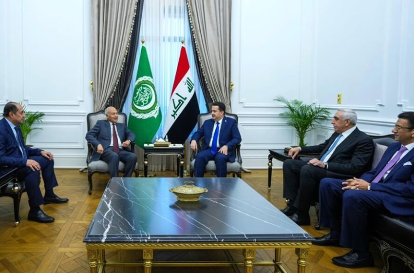  Iraqi PM meets with Arab League Secretary-General in Baghdad