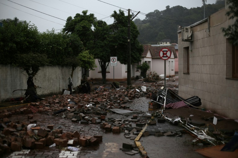  Ten dead, 21 missing after heavy rains in Brazil