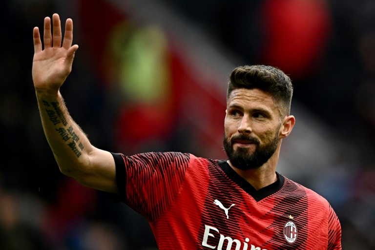  Giroud to leave AC Milan for MLS