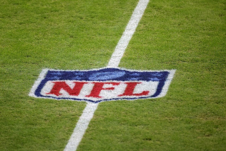  Netflix to air live NFL games for first time