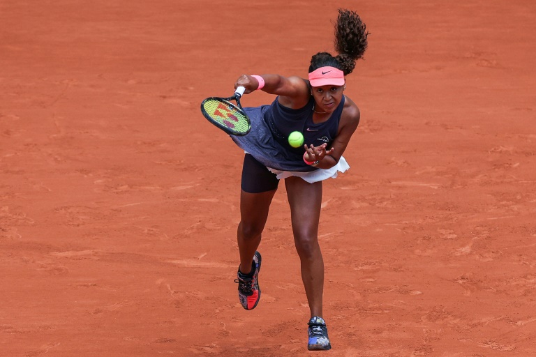  Osaka sets up possible Swiatek clash at French Open