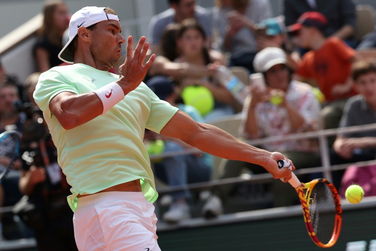  French Open fans get behind ‘super hero’ Nadal