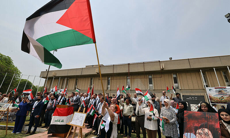  Iraqi students in Baghdad rally in solidarity for Palestine, US campus protests