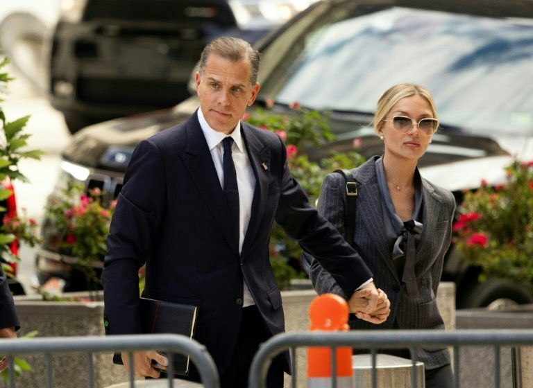  Biden’s son Hunter stands trial on gun charge