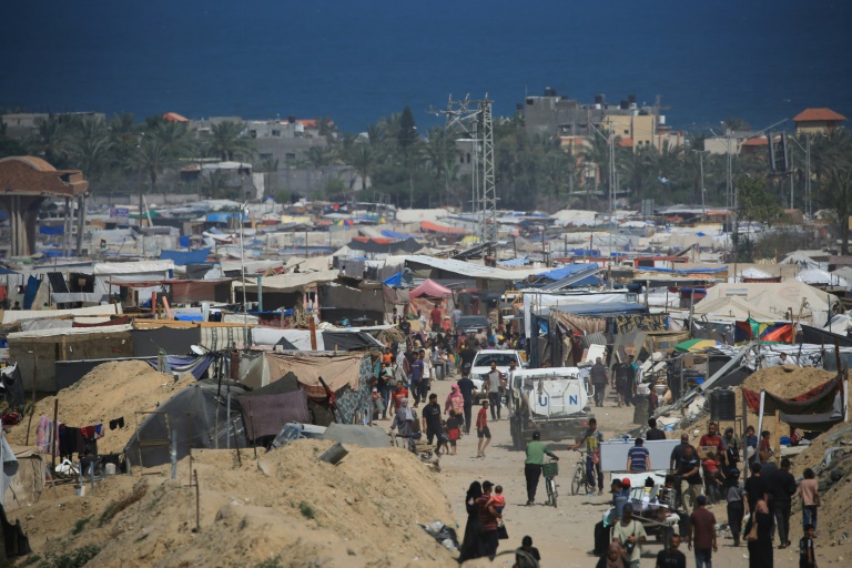  Palestinian children unfed all day, thousands for one toilet in Gaza: Oxfam