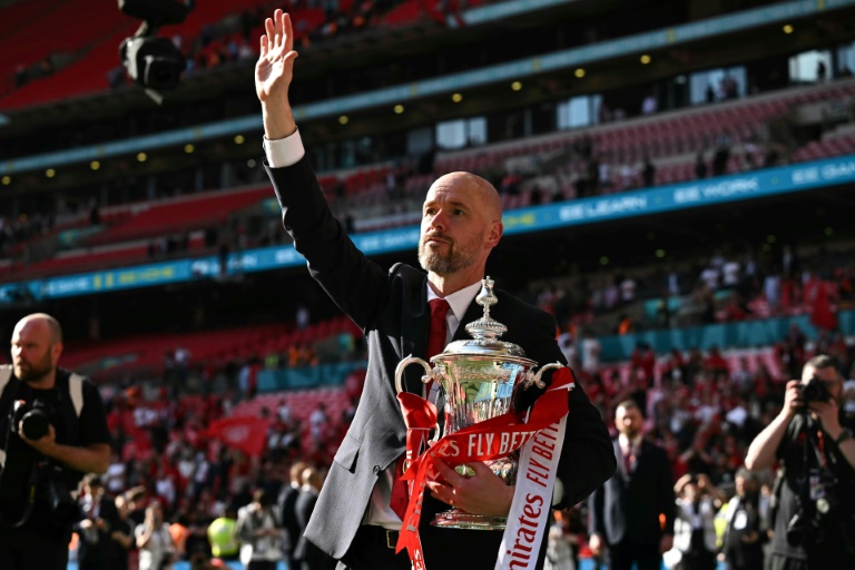  Ten Hag to remain as Man Utd boss: British media